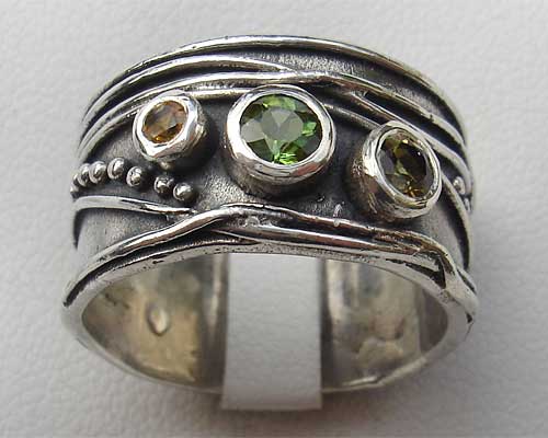 unique silver gemstone ring