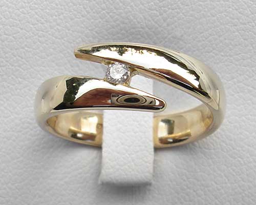 18ct Gold Diamond Moissanite Ring 1.00 carat certified 4 Claw UK Hallmarked  | eBay