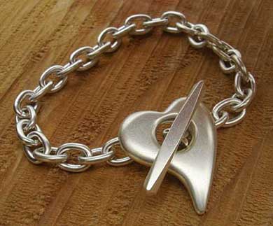 Unique sterling silver heart bracelet