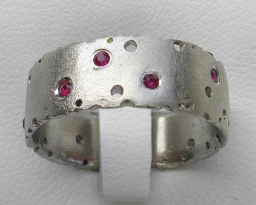 unusual pink diamond ring