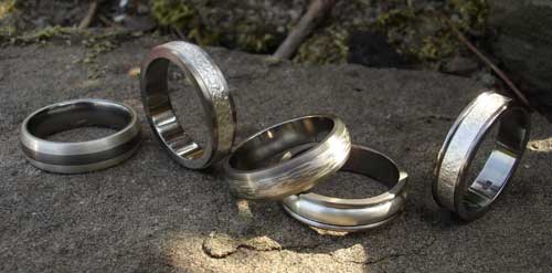 unusual titanium wedding rings