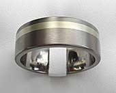 White gold inlaid titanium wedding ring