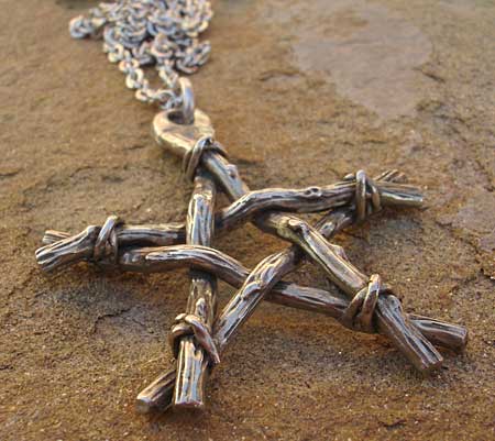 wiccan pentagram necklace