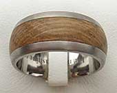 Wood inlay titanium wedding ring