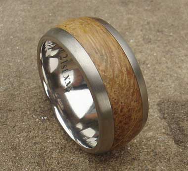 Wooden inlaid titanium wedding ring