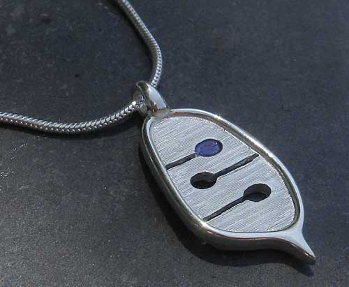 womens contemporary celtic pendant