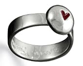 Womens silver love heart fashion ring