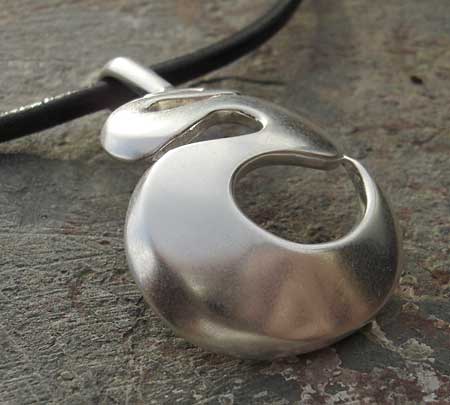 Womens sterling silver necklace