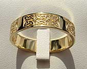 Scottish gold Celtic wedding ring