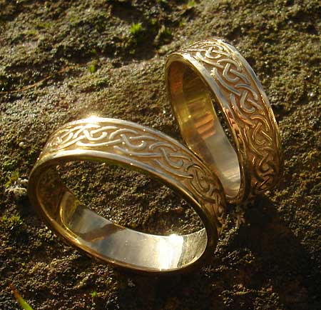 Yellow gold Celtic wedding rings
